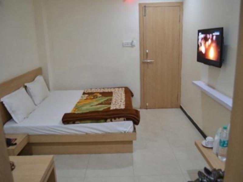 Pachmarhī Hotel Kachnar מראה חיצוני תמונה